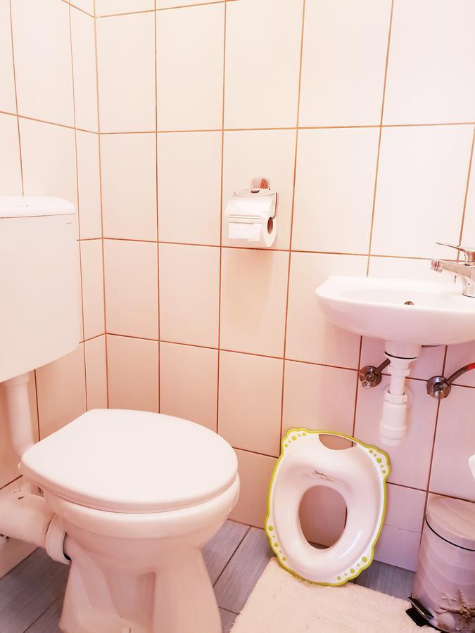 Vagabond Apartman Мишкольц Экстерьер фото